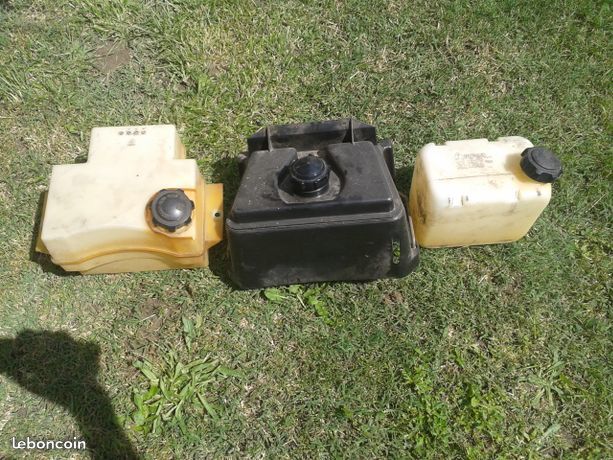 r�servoir tracteur tondeuse 20 Castelsarrasin (82)