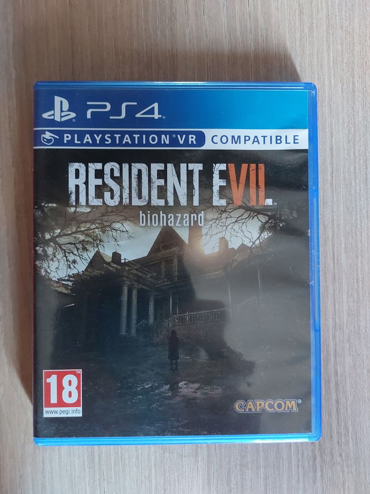 Resident Evil 7 : Biohazard PS4 TBE
16 Besse-sur-Issole (83)