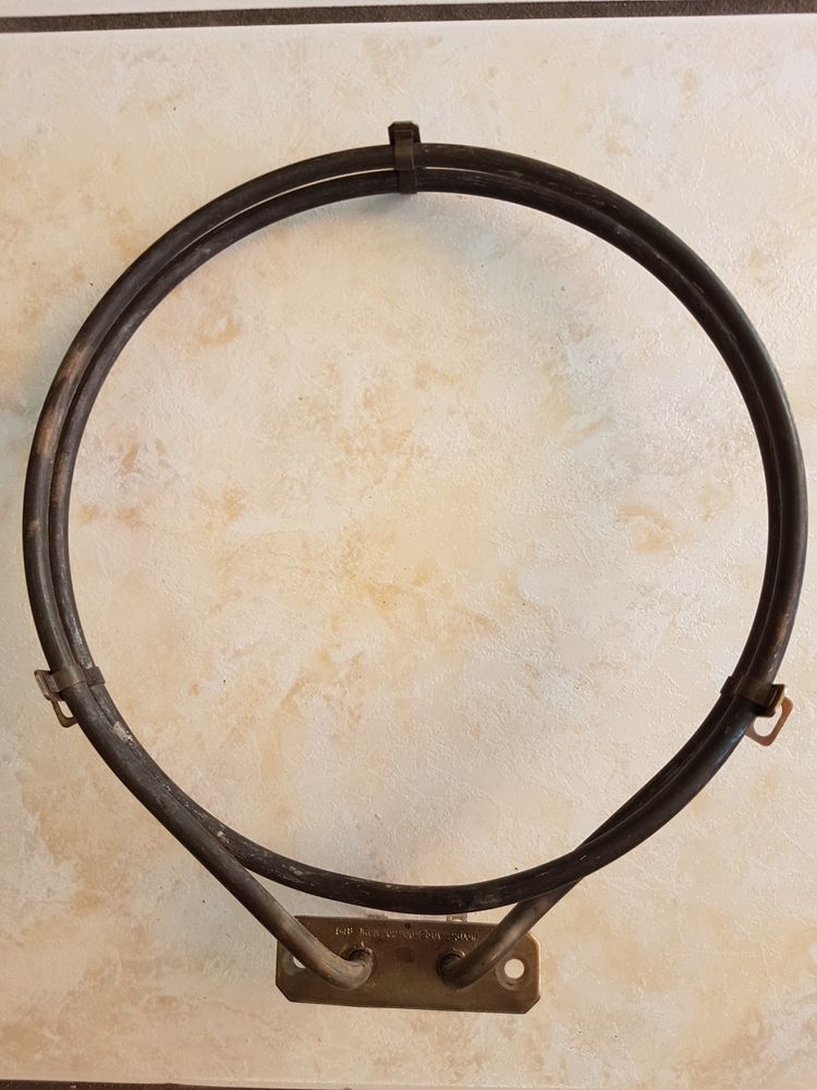 R�SISTANCE CHALEUR TOURNANTE FOUR ET CUISINI�RE : 10 Mo�lan-sur-Mer (29)