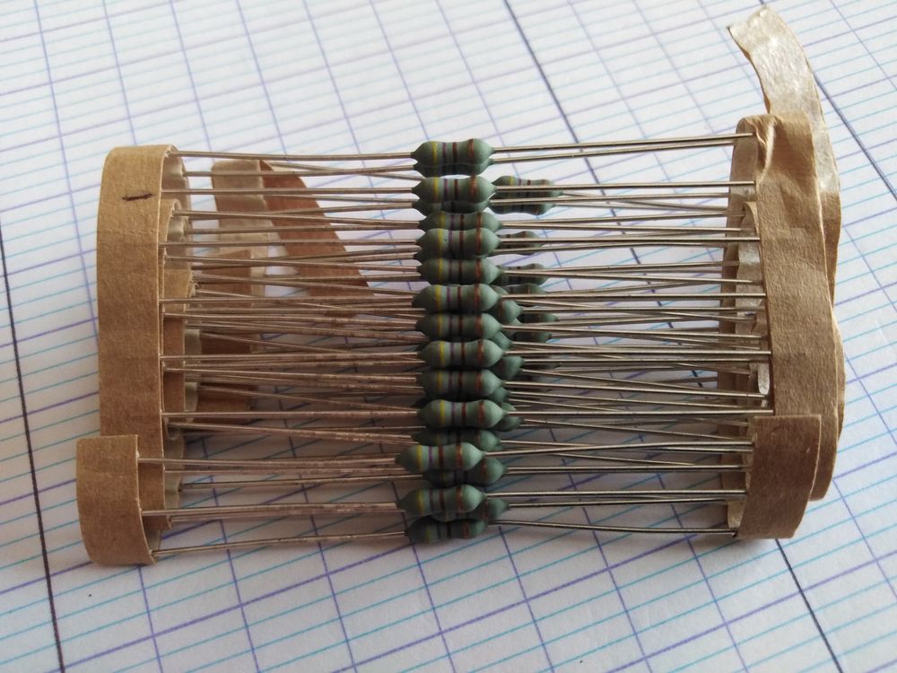 R�sistance 470 Ohms 1/2W (le lot de 10) 1 Saint-Dizier (52)