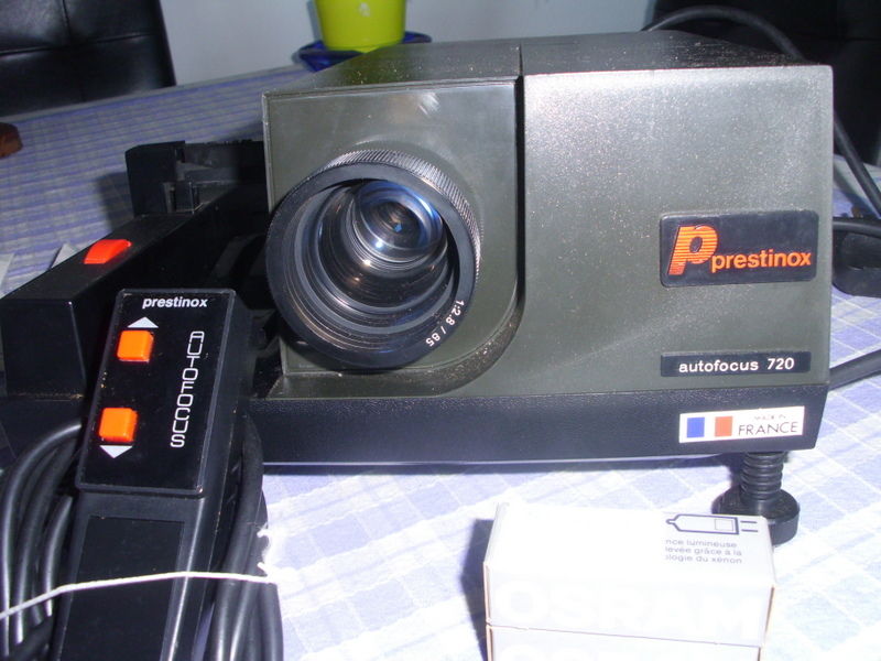 RETRO PROJECTEUR PRESTINOX
50 Viry-Ch�tillon (91)