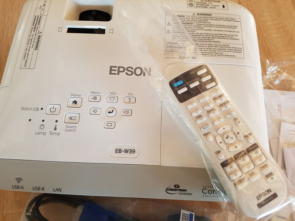 R�troprojecteur EPSON Neuf jamais utilis� toujours emball� 
0 Videlles (91)