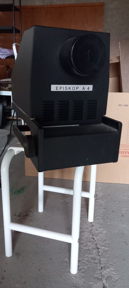 R�troprojecteur 130 Saint-Affrique-les-Montagnes (81)