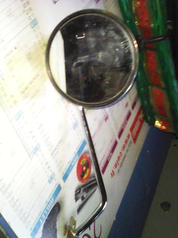 retroviseur cromm� pour scooter ou moto : 12 L�zignan-Corbi�res (11)