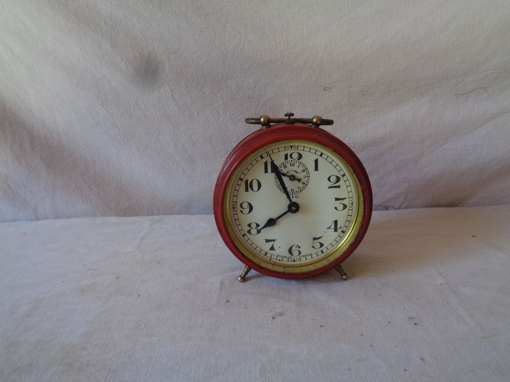 reveil ancien 18 Villecomtal (12)