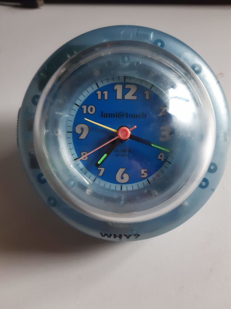 R�veil lumi@touch why? � cadran et � piles 8 Nieuil-l'Espoir (86)