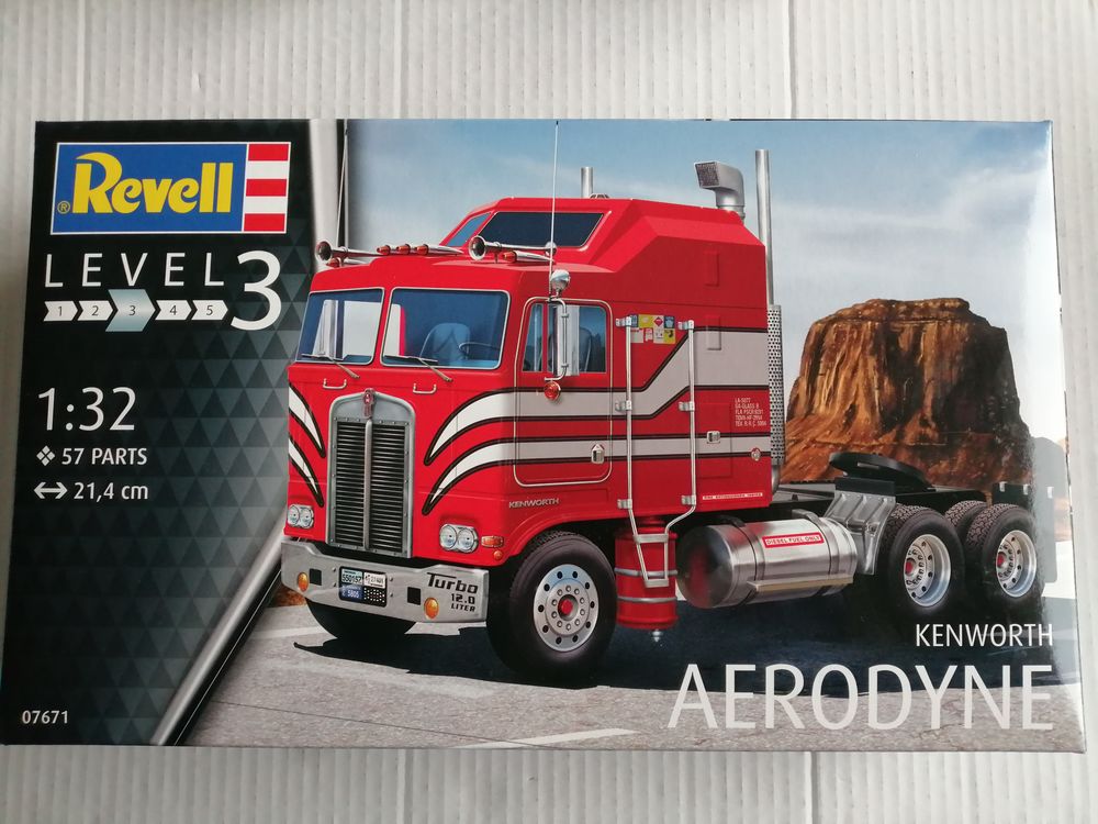 Revell Maquette kenworth A�rodyne 25 Hennebont (56)