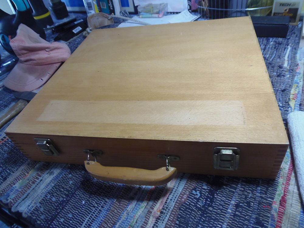 r�volver 6 coups copie Magnum 357 � cartouches CO2 30 Castelnau-de-L�vis (81)