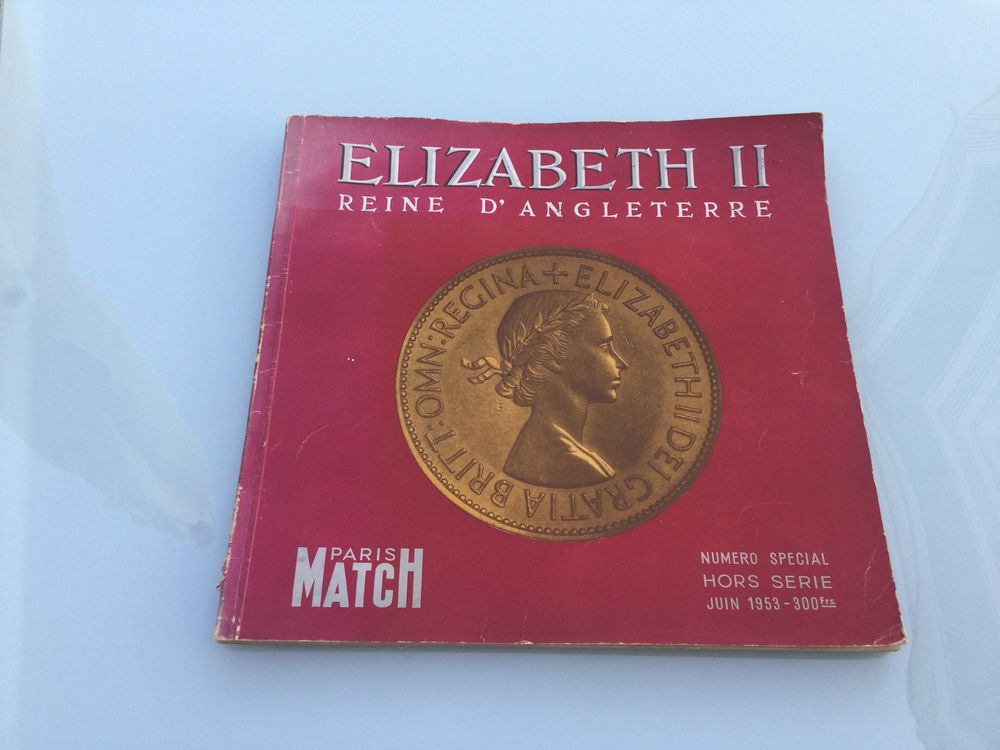 Revue Paris Match de 1953 elisabeth II 22 Toulouse (31)