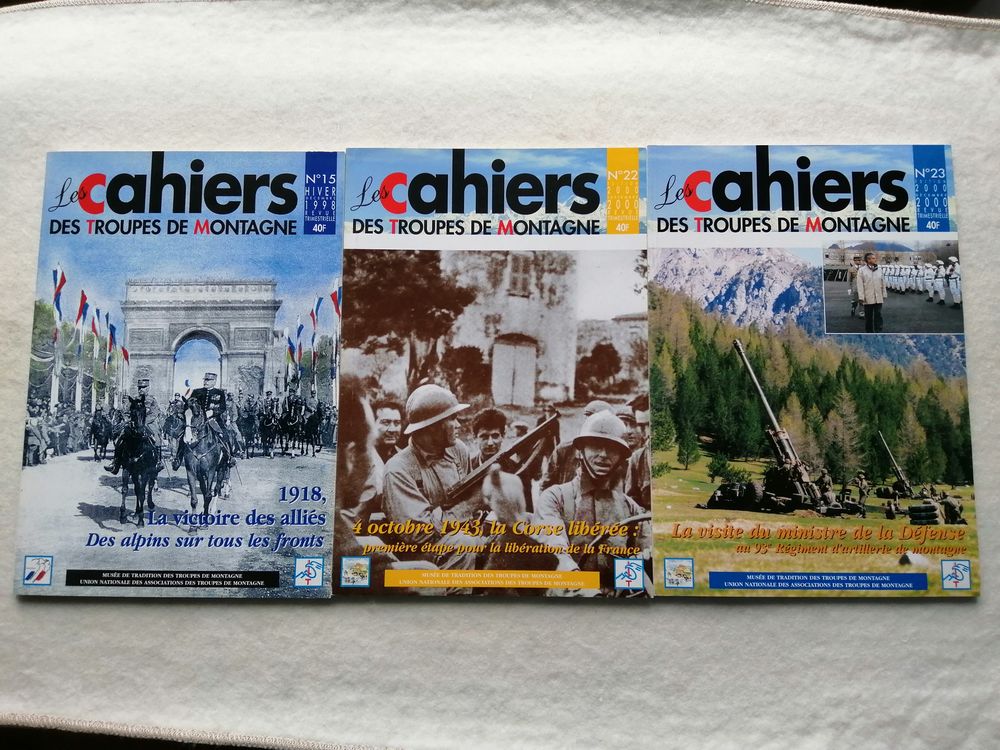 LOT DE 3 REVUES LES CAHIERS DES TROUPES DE MONTAGNE 7 Nevers (58)