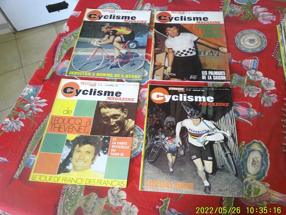 39. Revues : L' Equipe - Cyclisme - Magazine 70 Nontron (24)