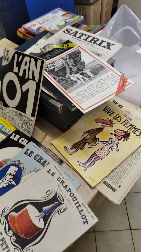 revues hara kiri 0 Vitry-sur-Seine (94)