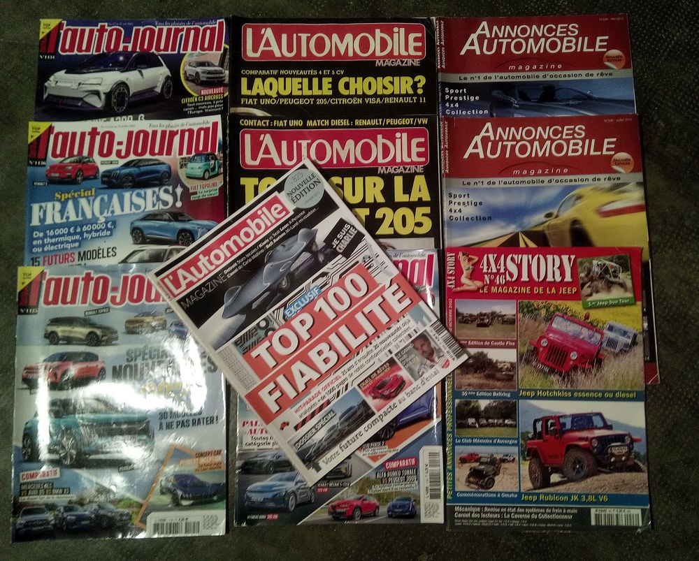 Lot 10 revues magazines automobile 6 Toul (54)