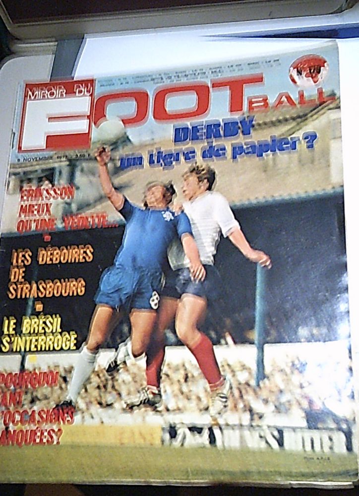  (3) Revues :  Le  Miroir du Football .(n°184 ,185) de 1973 10 Nontron (24)