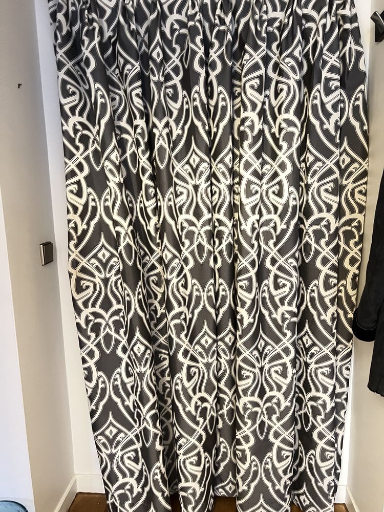 RIDEAU DE PORTE 13 Auribeau-sur-Siagne (06)