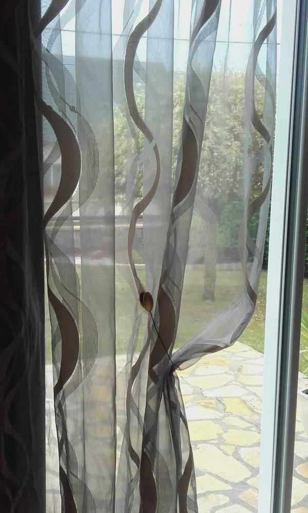 Rideau 10 Saint-Hilaire-du-Harcou�t (50)