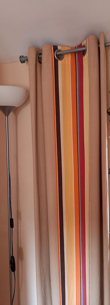 rideaux +coussins assortis 0 B�ziers (34)