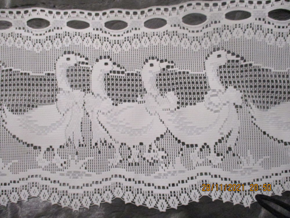 2 Rideaux de 30 CM 2 DE 60 CM de Hauteur NEUF 3 Gannat (03)