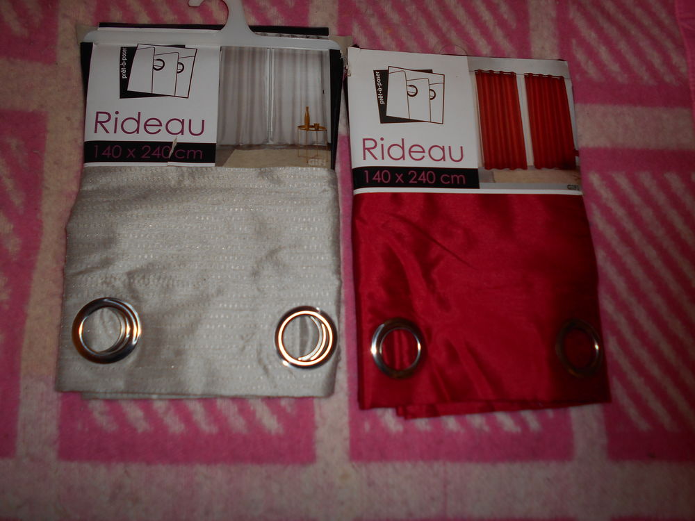 Rideaux ocultants � oeillets 7 �chenoz-la-M�line (70)