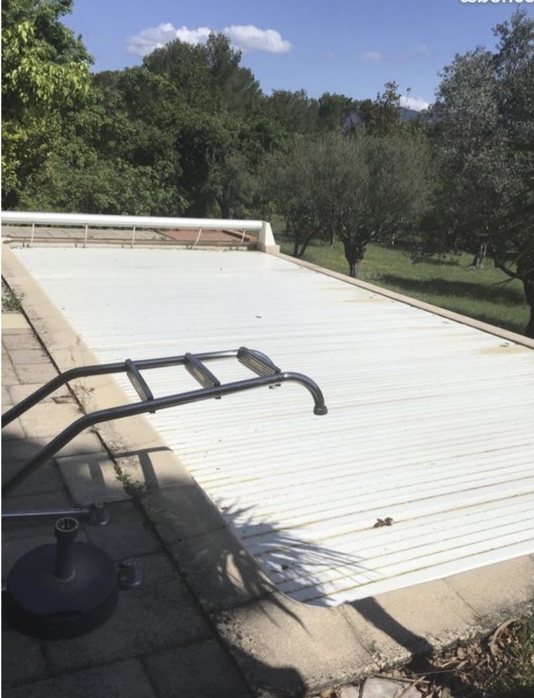 RIDEAUX PISCINE 2000 Salernes (83)