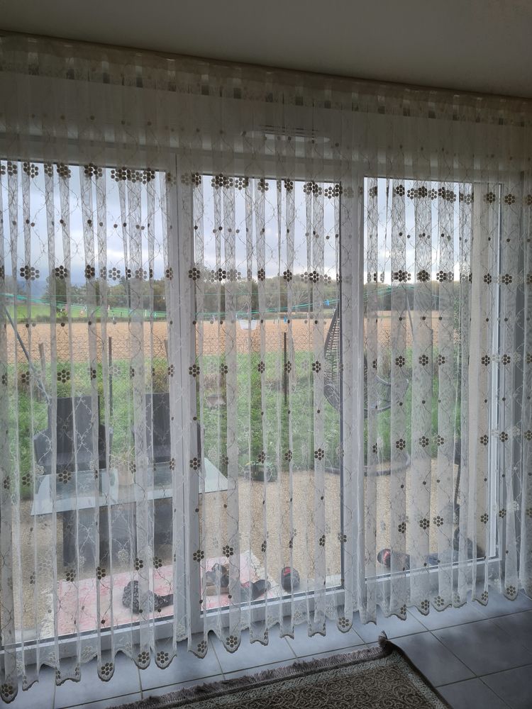 Rideaux 0 Montagnat (01)