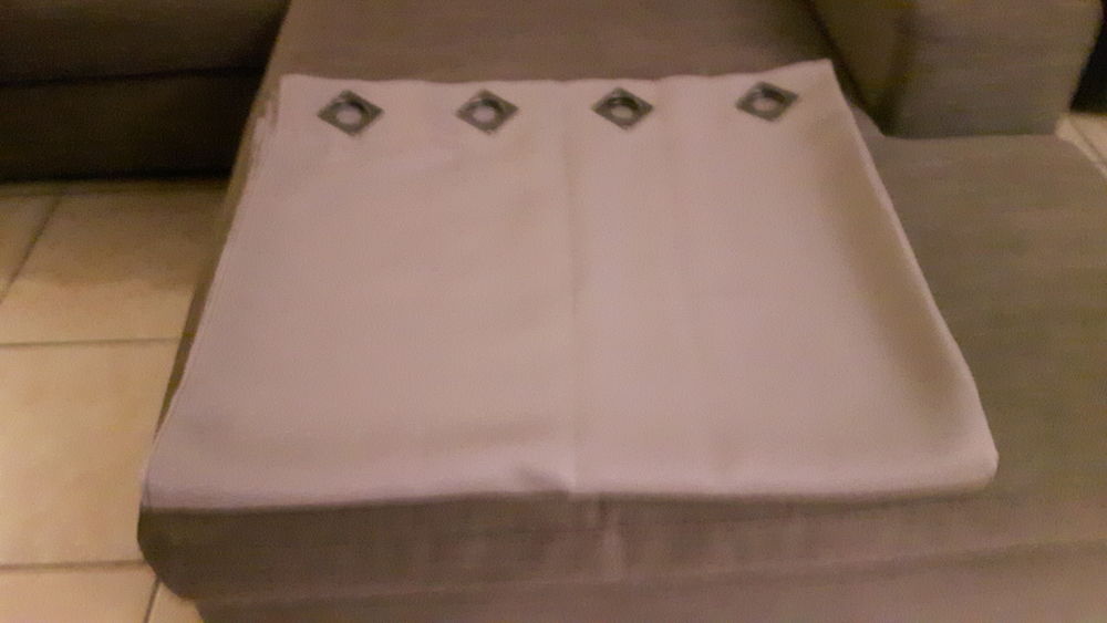 Rideaux 15 Saint-Bonnet-de-Mure (69)