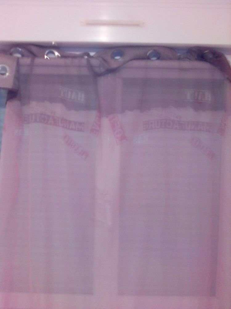  Rideaux 40 Villiers-Charlemagne (53)