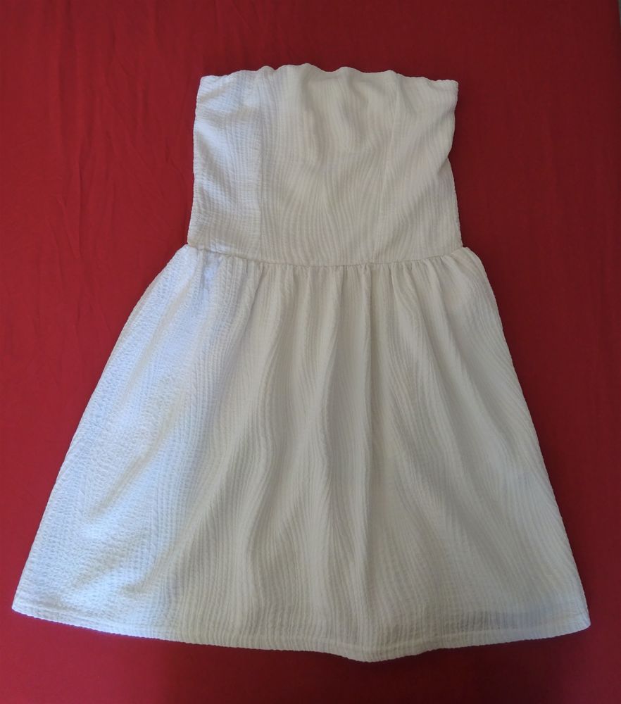 Robe bustier blanche Naf Naf S 10 Saint-Laurent-du-Var (06)