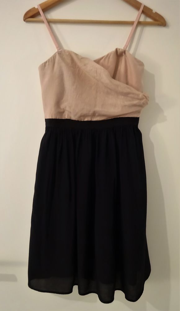 Robe bustier rose et noire Naf Naf T36 10 Saint-Laurent-du-Var (06)