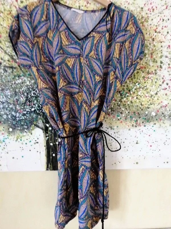 robe cache cache �tat neuf 3 Vinezac (07)