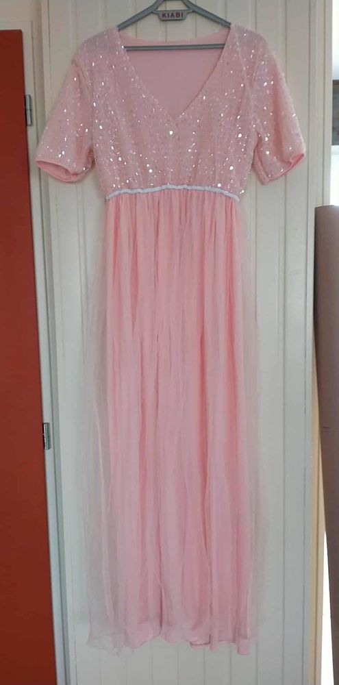 Robe de c�r�monie taille 40 20 Chevigny-Saint-Sauveur (21)