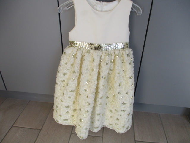 robe de c�r�monie 100 Castres (81)