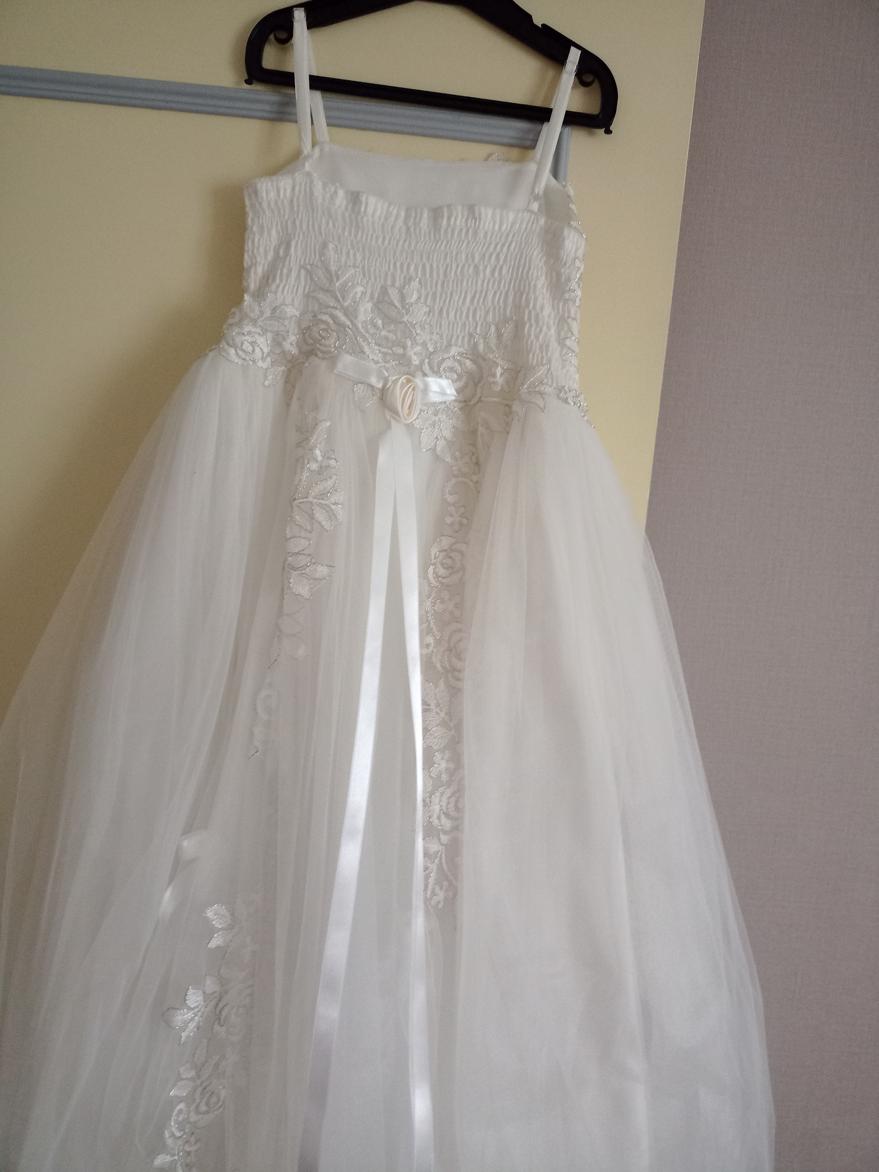 Robe de c�r�monies 40 Trignac (44)