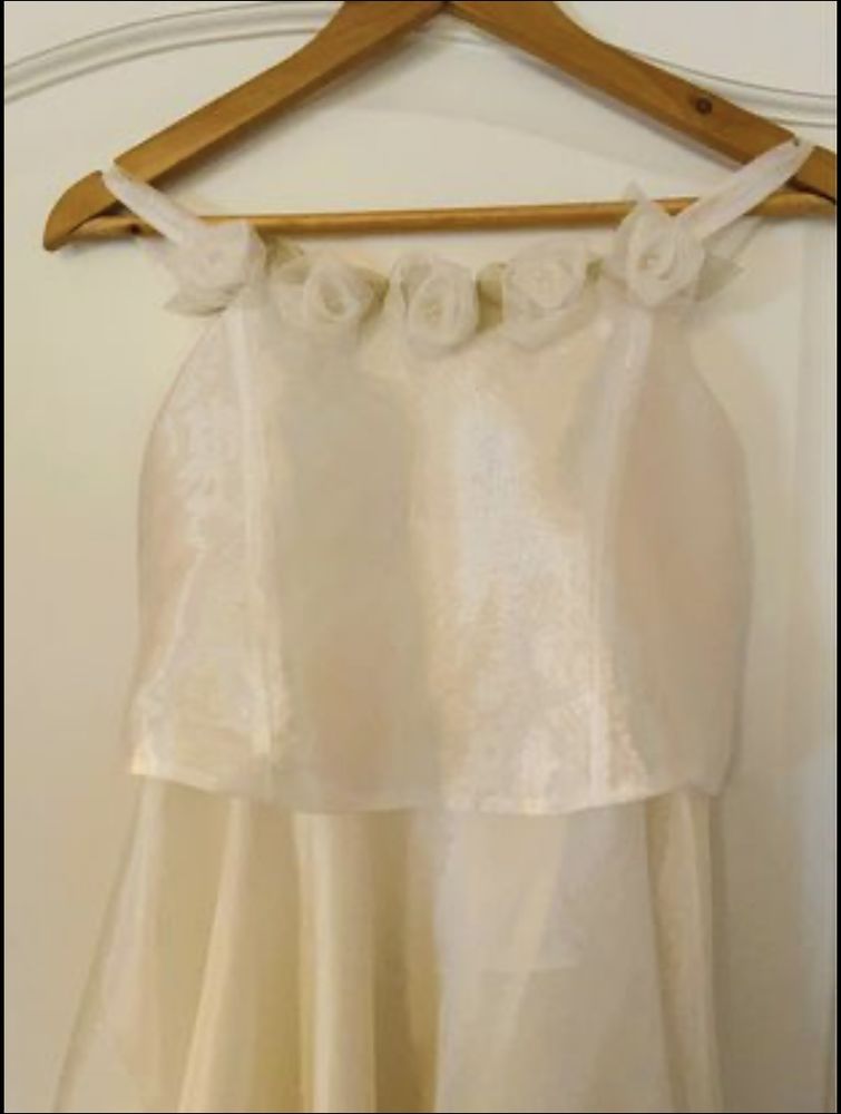 Robe de communion ou c�r�monie 25 Gu�nange (57)