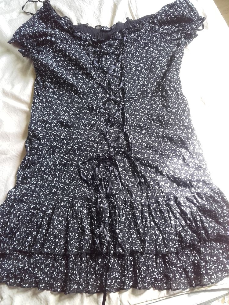 Robe courte printemps-�t� T 42 8 Troyes (10)