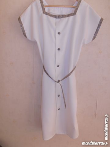 Robe d�co serpents (70) 20 Tours (37)