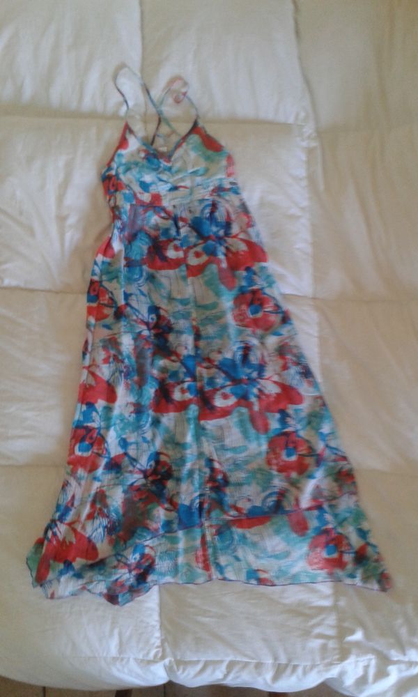 ROBE DIESEL 10 Ans TBE 22 Nice (06)