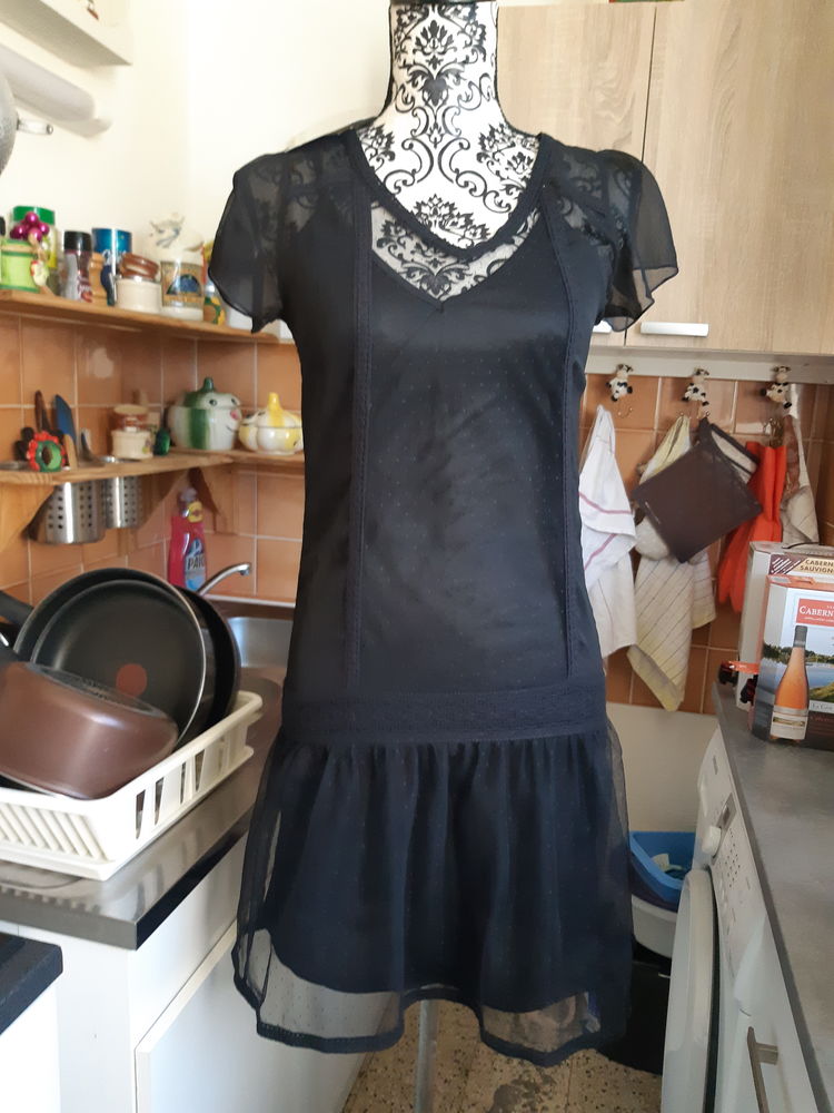 robe doubl�e NEUVE PLUMETIS GALON NOIRE taille 34 12 Lyon 5 (69)