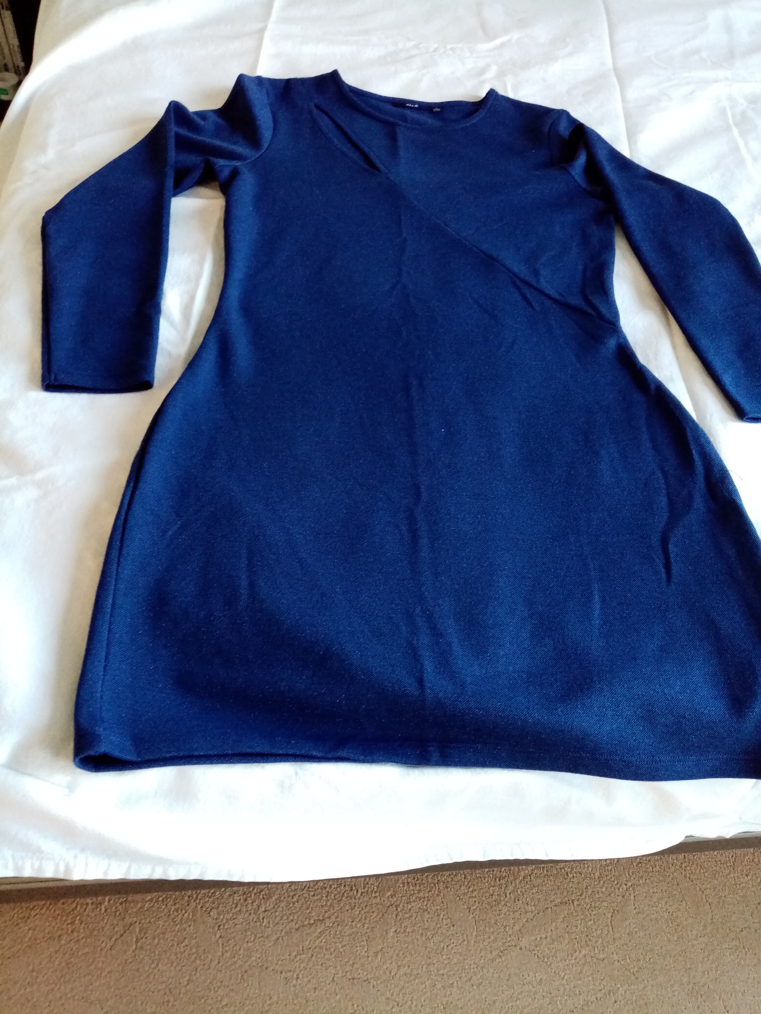 Robe �l�gante bleue taille M 10 Beaulieu-sur-Dordogne (19)