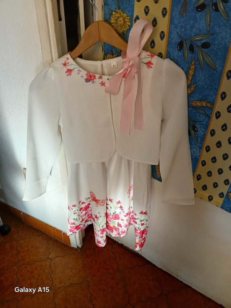 Robe enfant 8 Toulon (83)