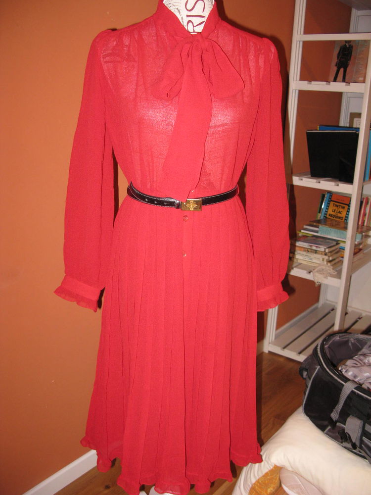 ROBE femme rouge  Gerard Pasquier  COMME NEUVE 45 �taples (62)