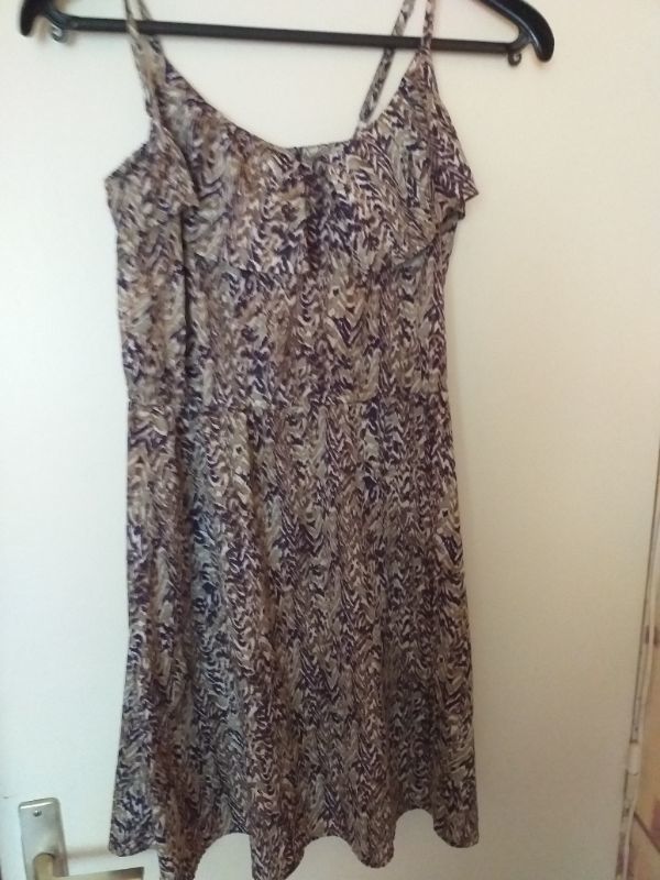 ROBE FEMME TAILLE 34 H&M 2 Chaumont (52)