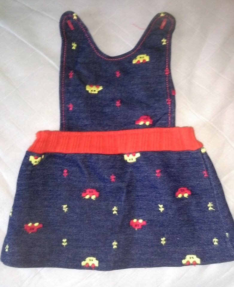 robe fille avec motif - 3 mois bon �tat
A retirer imp�rative 1 Marseille 9 (13)