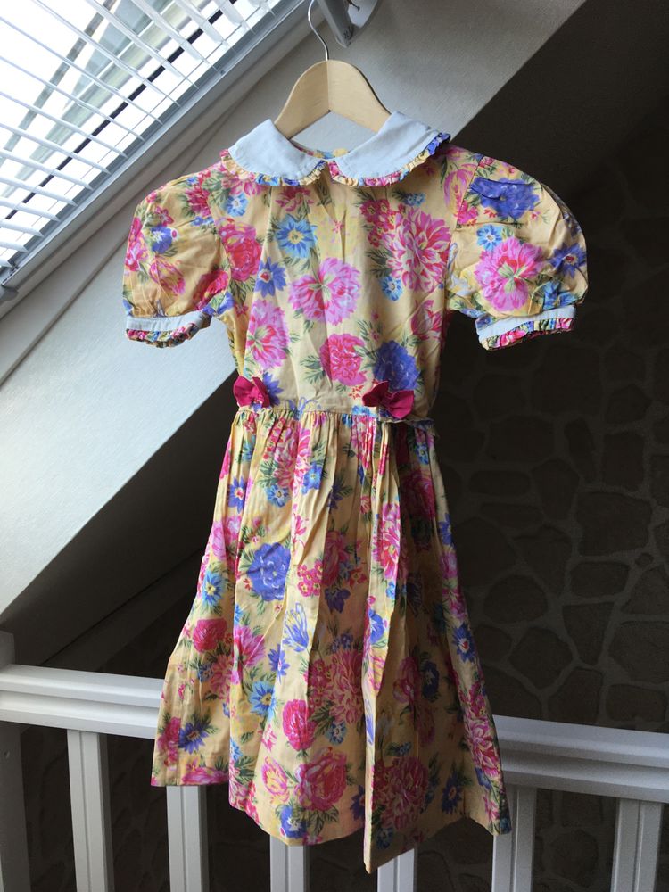 Robe fleurie fond jaune taille 8 ans 4 Sa�cy-sur-Marne (77)