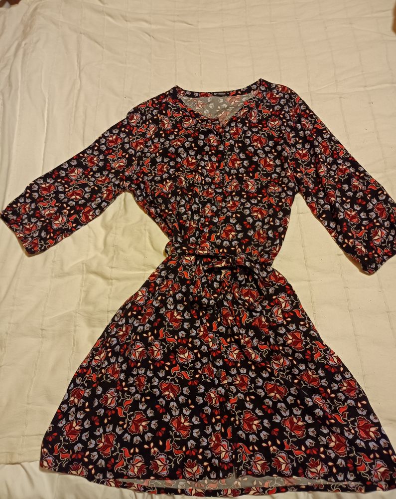 Une robe fleurie 7 Illkirch-Graffenstaden (67)