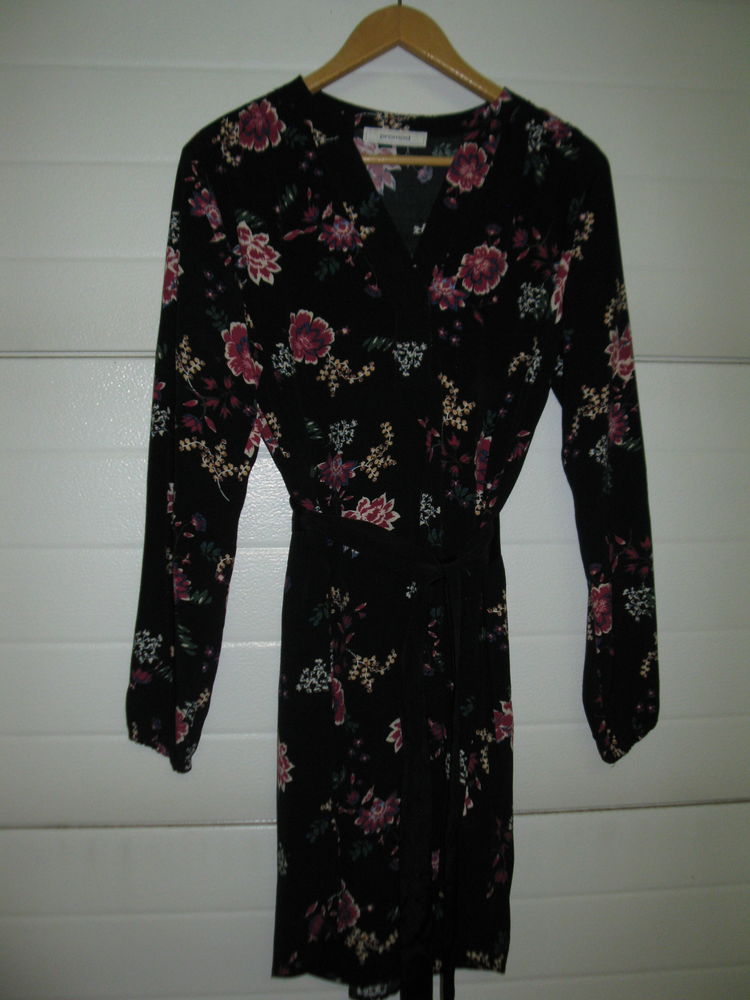 robe fleurie 5 Saint-Martin-au-La�rt (62)