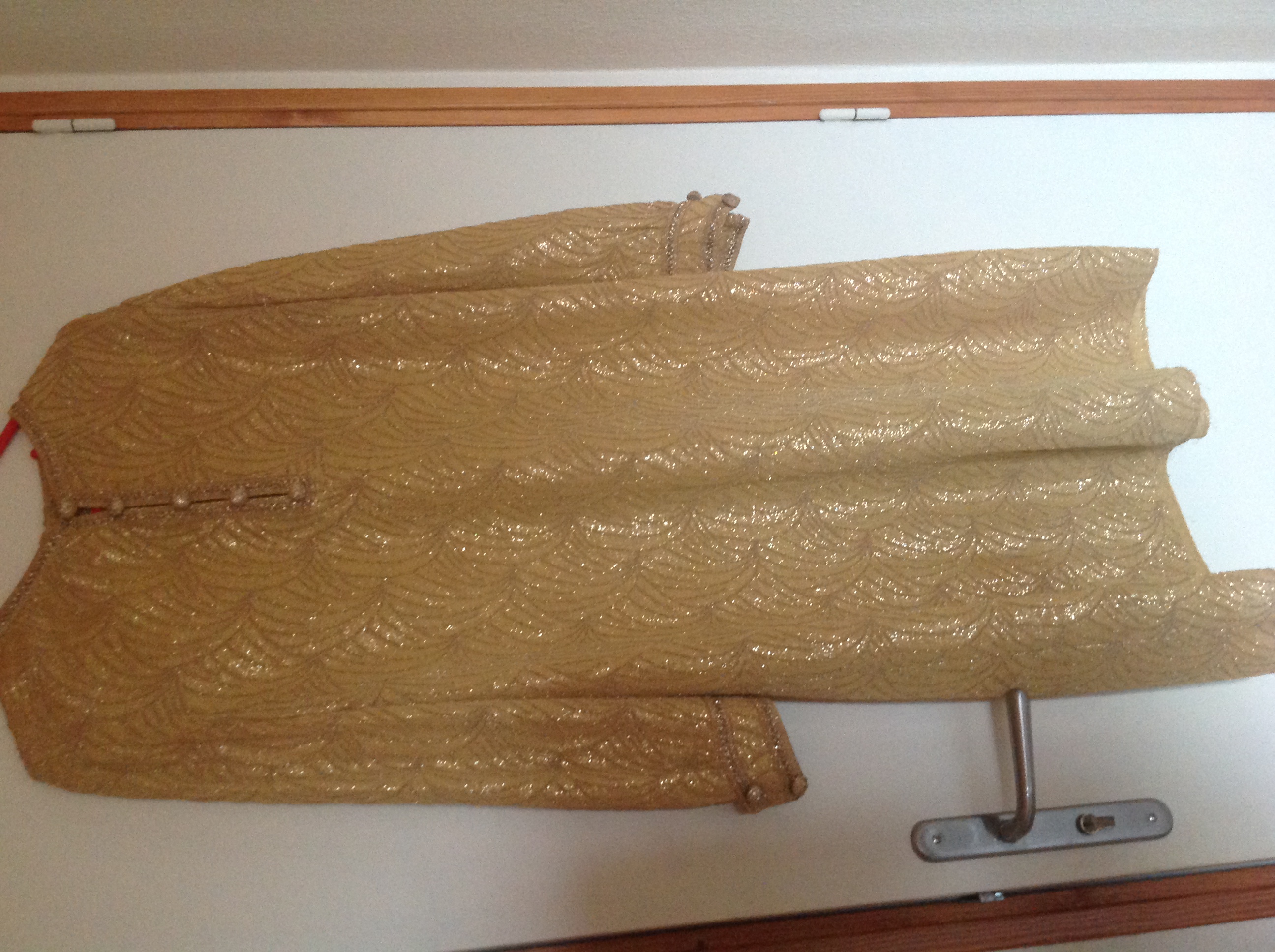 ROBE GRANDE TAILLE DOR�E BROD�E Envoi Possible
38 Tr�gunc (29)