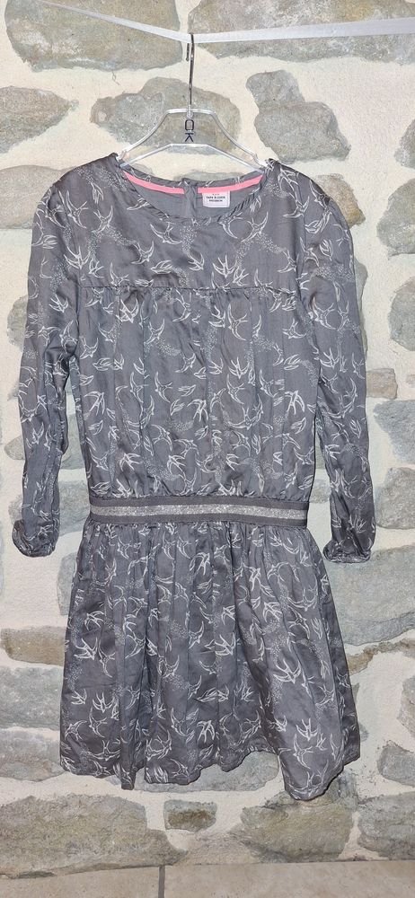 Robe grise marque Tape � l'oeil taille 8 ans 7 Villiers (86)