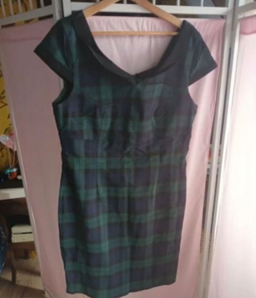 Robe Hell bunny 30 Deuil-la-Barre (95)