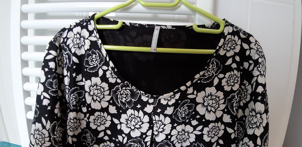 ROBE HIVER 19 Saint-Pierre-des-Corps (37)